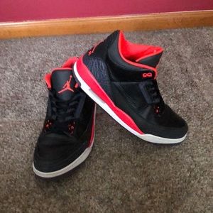 Jordan Crimson 3’s